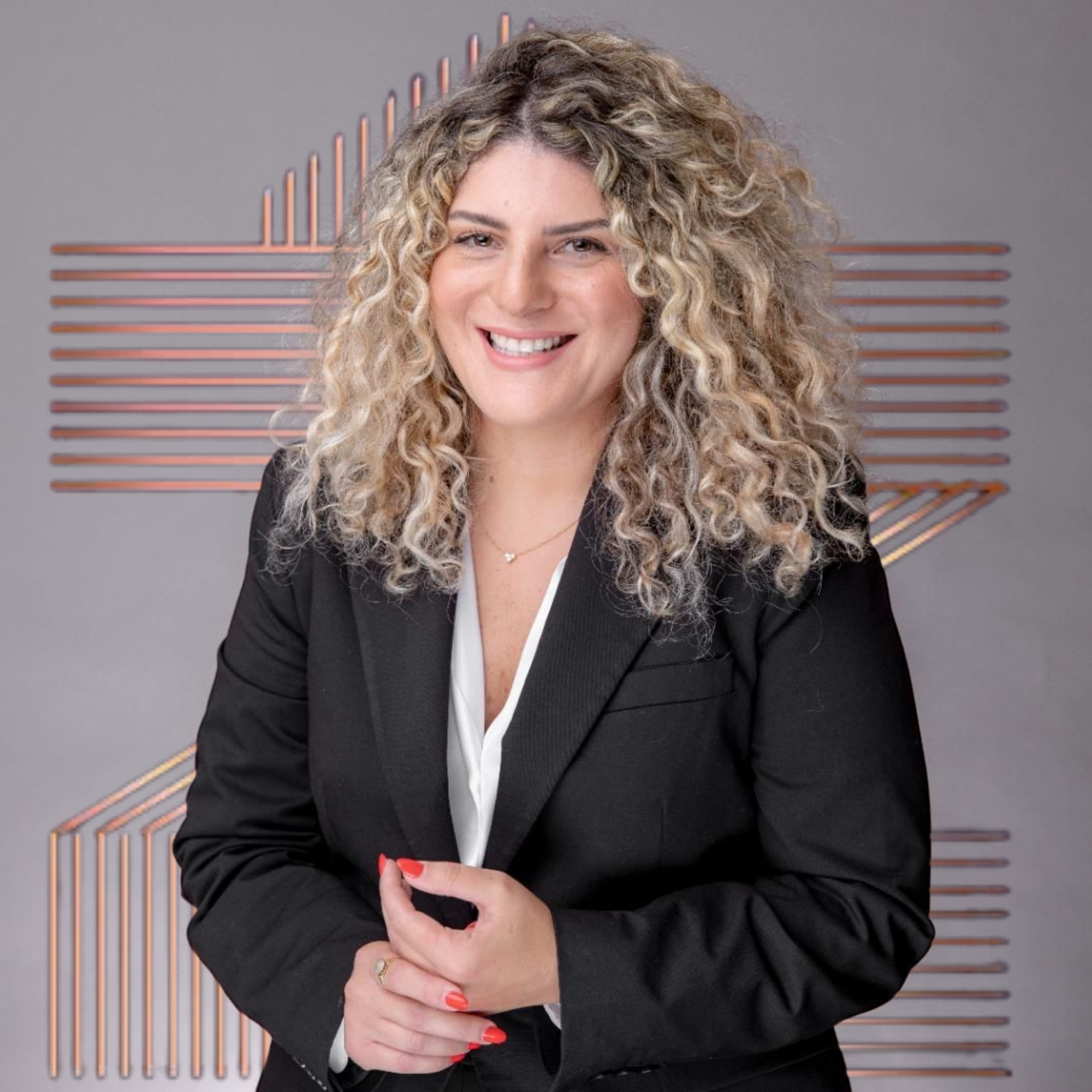 חן צרפתי - מתכננת פנסיונית ופיננסית